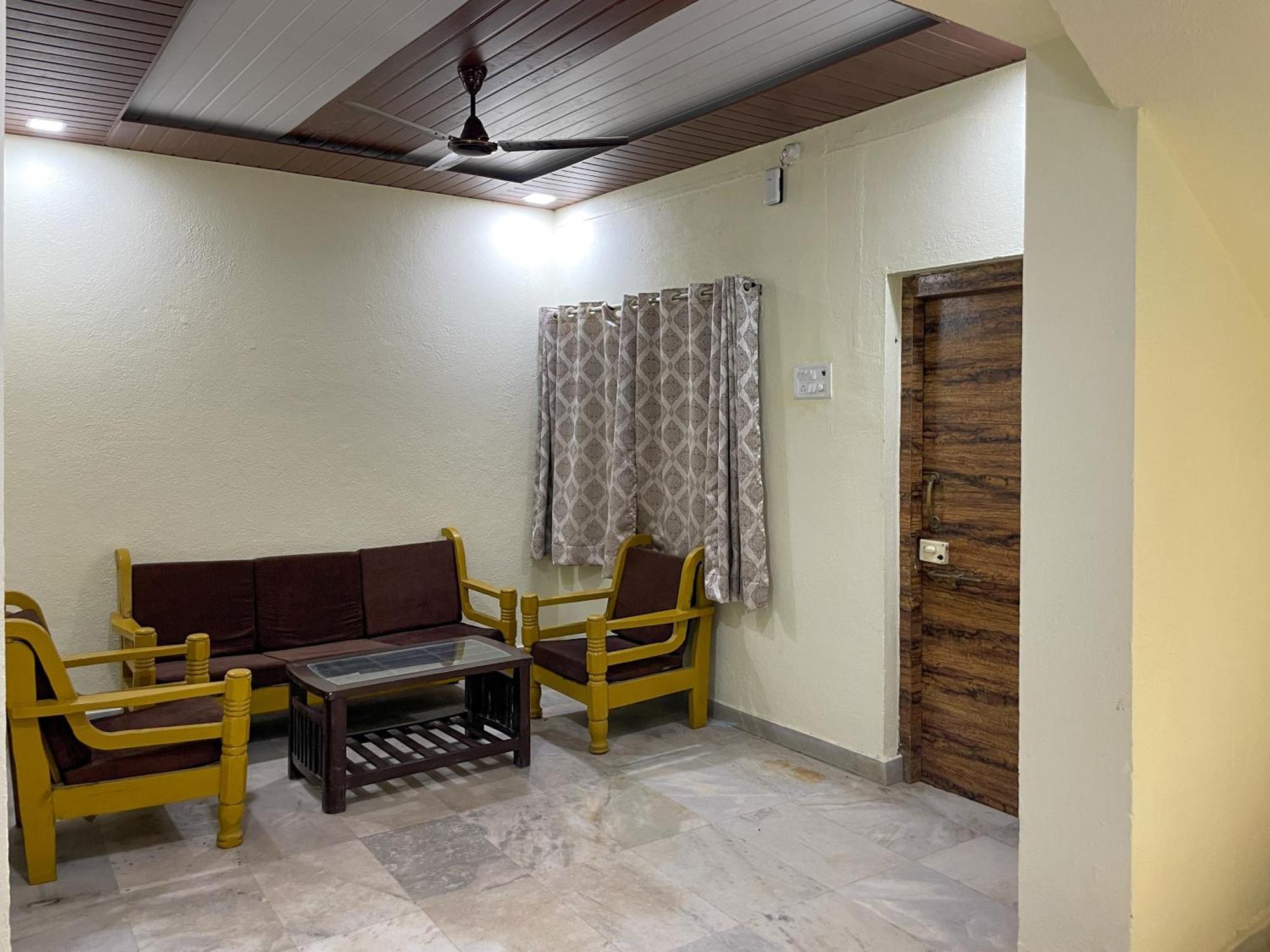 Zars Villa, Lonavla Exterior foto
